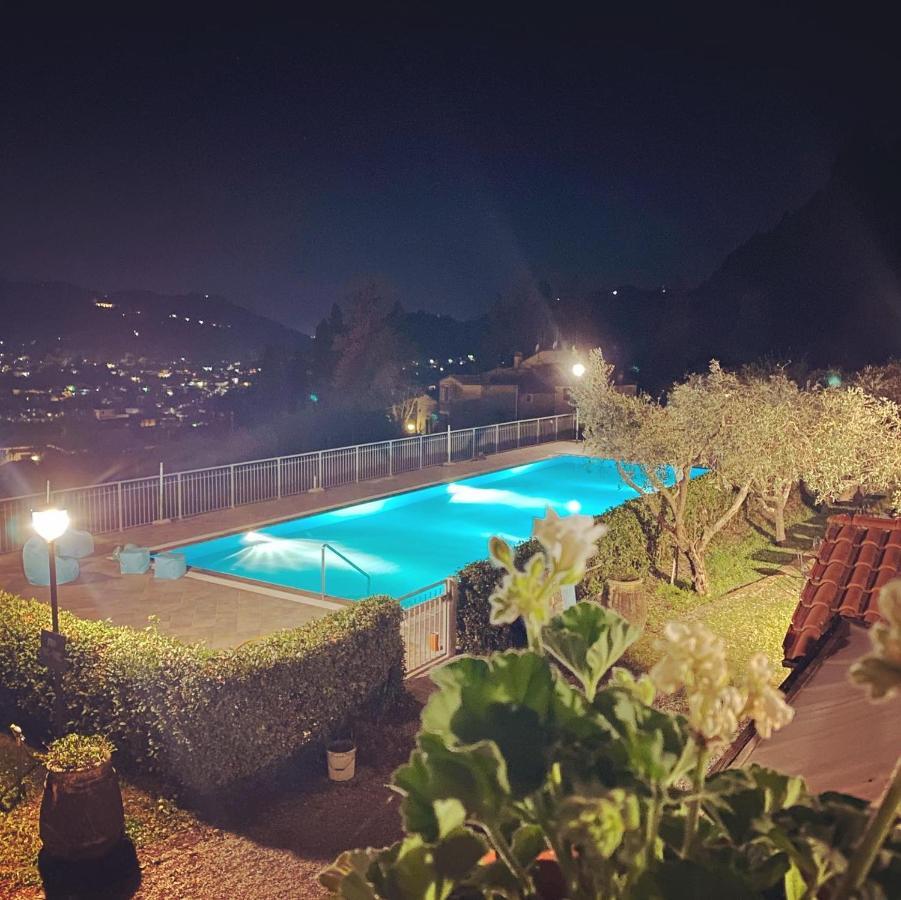 Sotto Il Cielo Di Toscana Appartamenti In Tenuta Only Adults No Pet Camaiore Kültér fotó