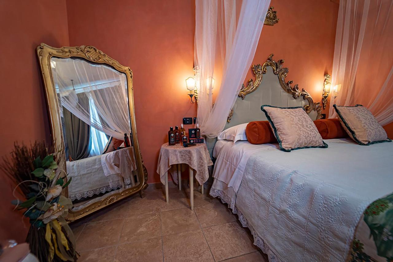 Sotto Il Cielo Di Toscana Appartamenti In Tenuta Only Adults No Pet Camaiore Kültér fotó