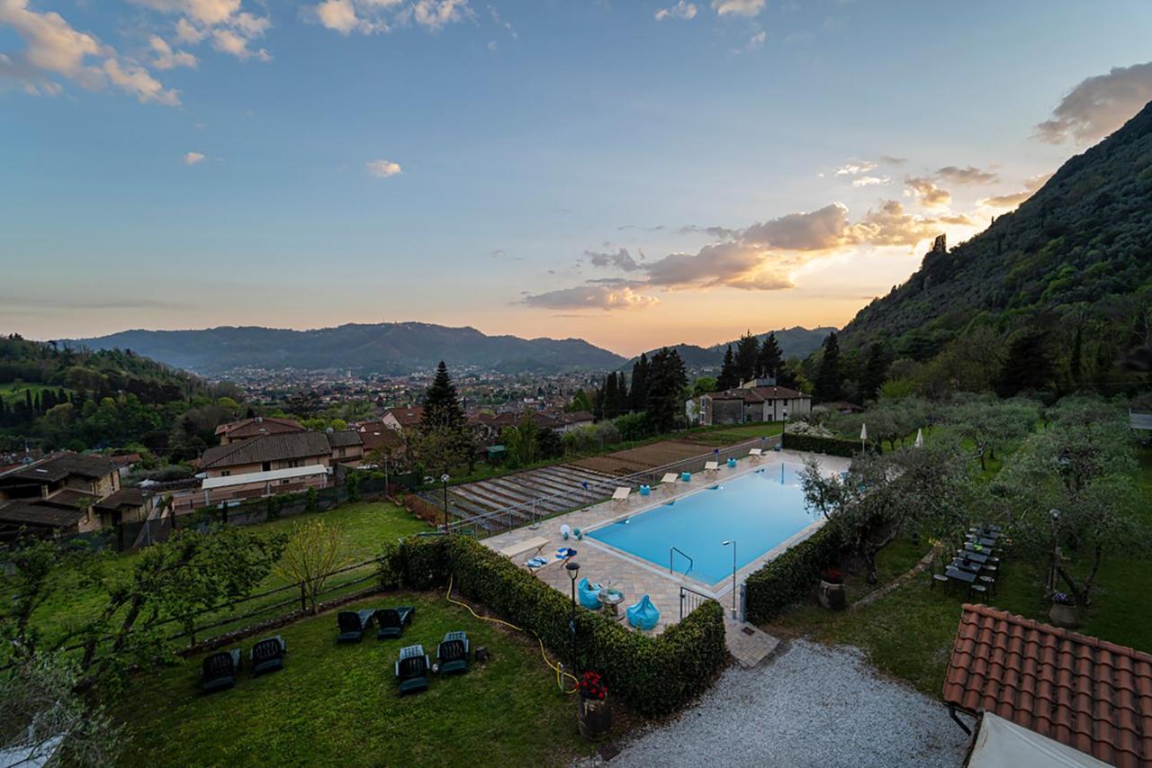 Sotto Il Cielo Di Toscana Appartamenti In Tenuta Only Adults No Pet Camaiore Kültér fotó